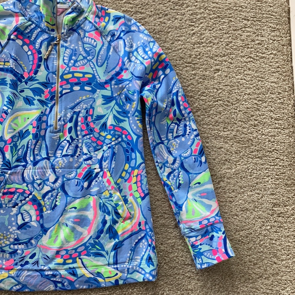 Lilly Pulitzer 50+ UPF Skipper Popover - Picture 6 of 7